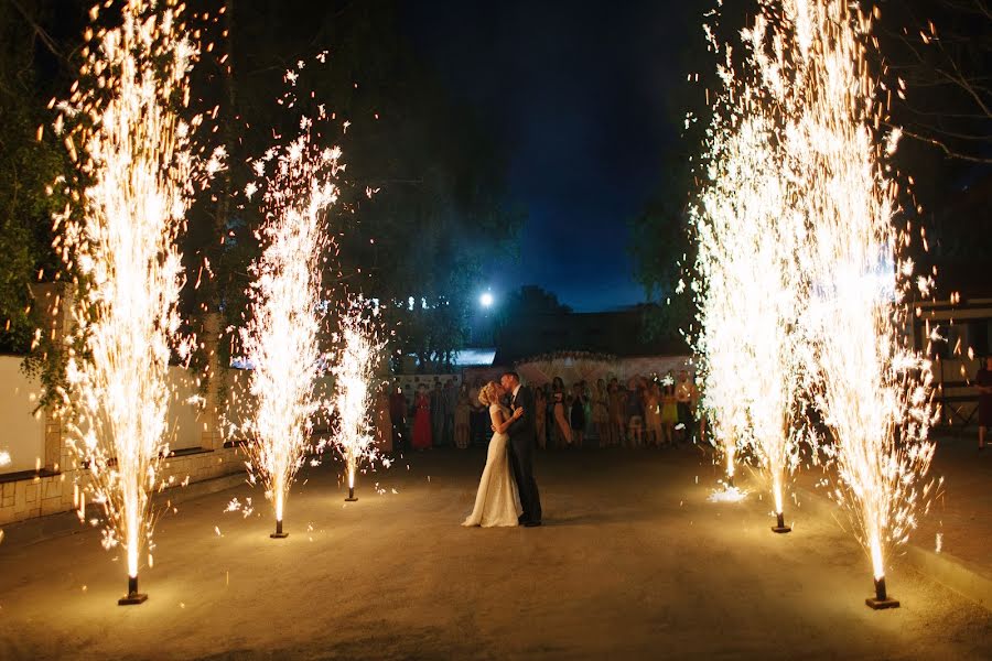 Fotografo di matrimoni Irina Cherepanova (vspy). Foto del 3 luglio 2017