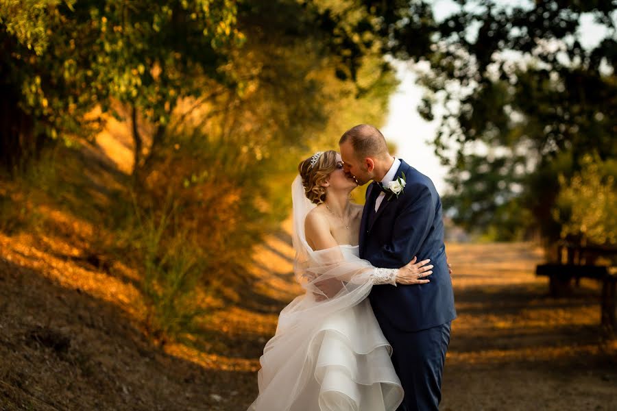 Fotografo di matrimoni Emanuele Fumanti (emanuelefumanti). Foto del 2 aprile 2023