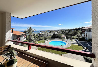 Apartment with terrace and pool 12