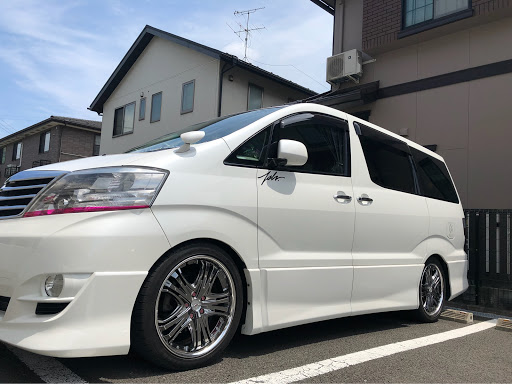 アルファードのアルファード・車高調取付・大人のローダウン アルファードのアルファード・車高調取付・大人のローダウン
