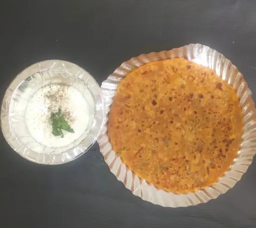 Aloo Schezwan Paratha