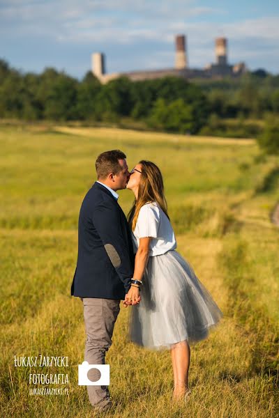 Fotógrafo de casamento Łukasz Zarzycki (lukaszzarzycki). Foto de 10 de março 2019