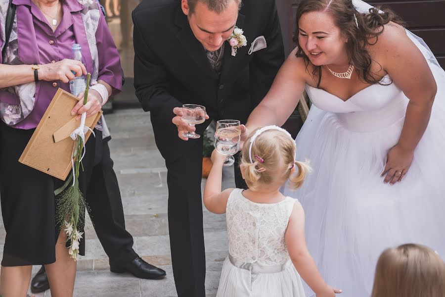 Fotógrafo de casamento Vilmos Blau (blauvilmos). Foto de 10 de setembro 2017