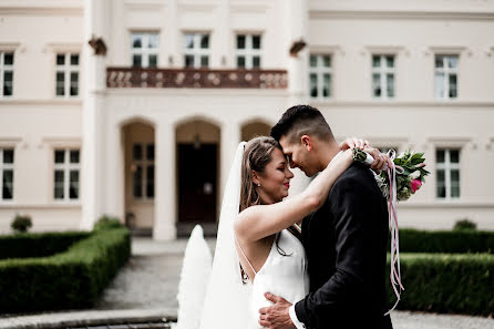 Wedding photographer Łukasz Peszko (peszkostudiofoto). Photo of 24 January 2022