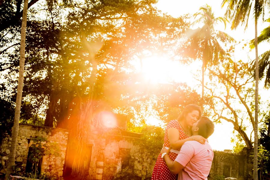 Wedding photographer ANDRES BUSTILLO (andresbustillo). Photo of 20 January 2015