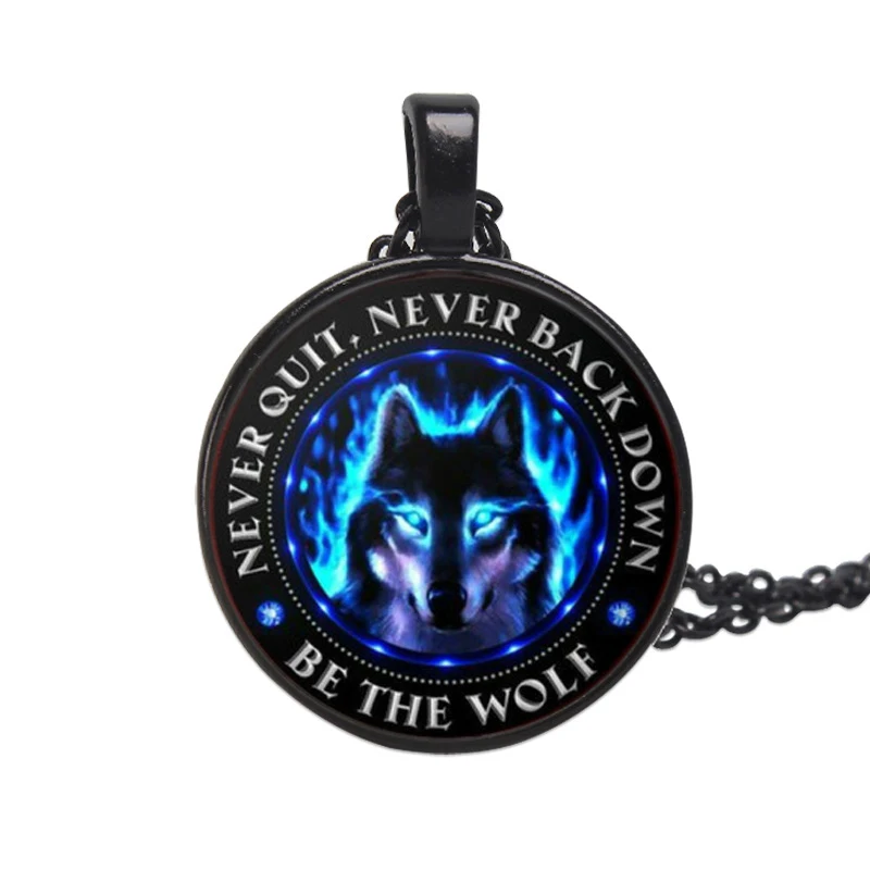 Avrupa ve Amerikan tarzı Wolf Totem Time Stone metal kazak kolye. Şık ve dikkat çekici bir takı.
