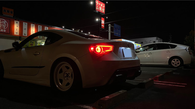 86のいつもイイネ&コメントありがとうございます🙇‍♂️・CRYSTALEYE・山岡家でラーメン・深夜のドライブ・86BRZに関するカスタム事例の投稿画像1枚目