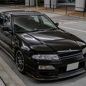 スカイライン R33