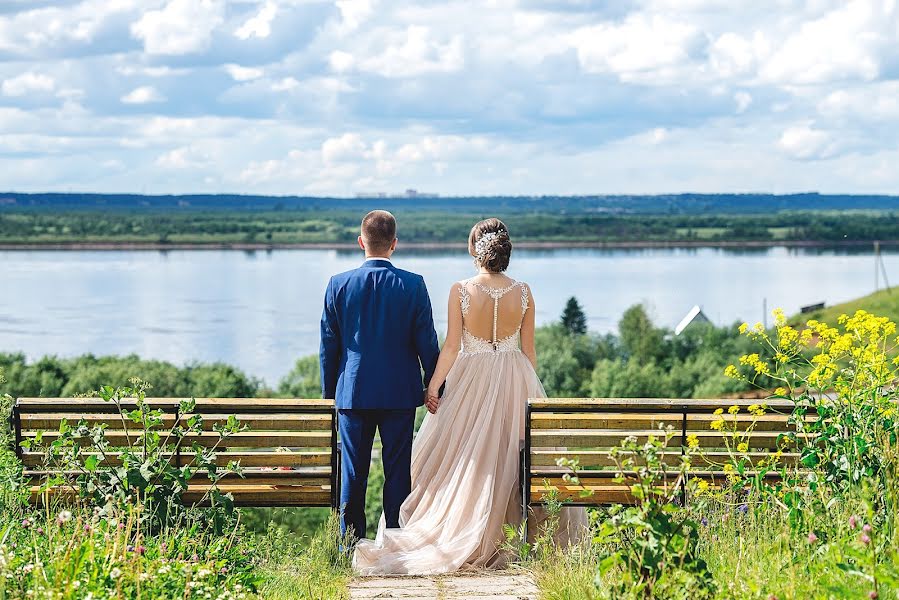 Wedding photographer Roman Zhdanov (romanzhdanoff). Photo of 12 September 2017