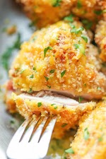 Oven Fried Chicken with Honey Mustard Glaze was pinched from <a href="http://damndelicious.net/2015/02/20/oven-fried-chicken-honey-mustard-glaze/" target="_blank">damndelicious.net.</a>