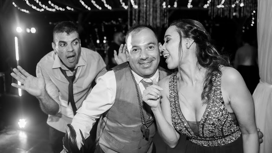 Fotógrafo de casamento Andrés Brenes (brenes-robles). Foto de 31 de outubro 2019