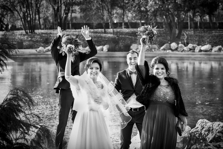 Photographe de mariage Vali Negoescu (negoescu). Photo du 12 décembre 2015