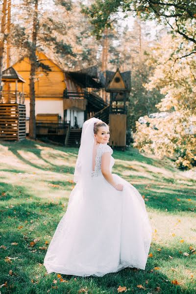 Wedding photographer Marina Ponomareva (ponomarewwa). Photo of 7 October 2017