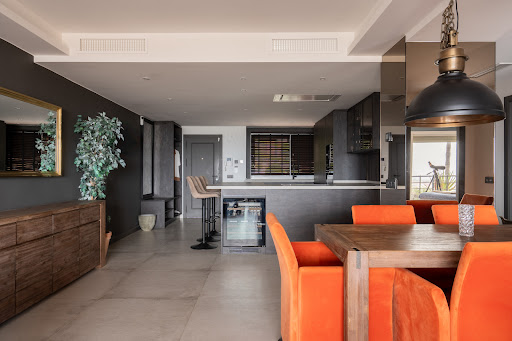 Apartment with terrace 4