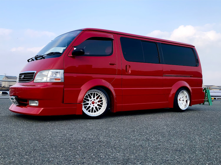 プリウスのリメイク終わった同士・赤い100系・workwheels・初コラボ！！に関するカスタム事例の投稿画像6枚目