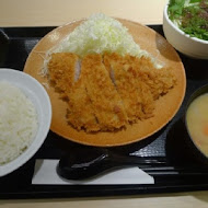 吉豚屋 Katsuya かつや