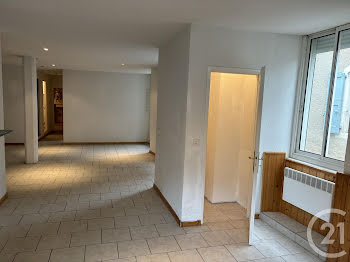 appartement à Saint-Etienne-les-Orgues (04)