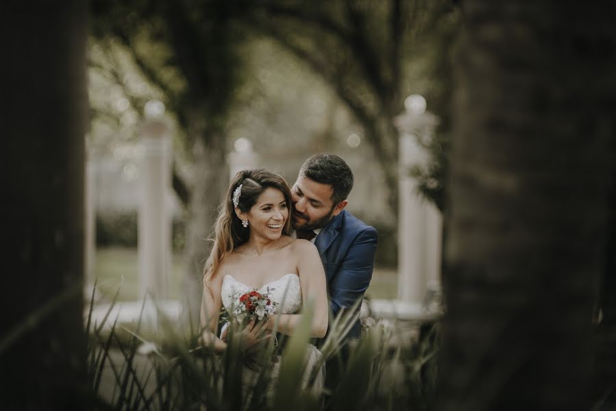 Fotógrafo de bodas Alejandro González (alexgzzph). Foto del 22 de abril 2020