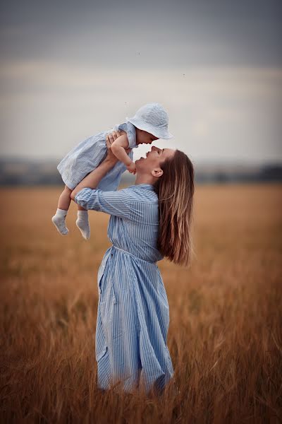 Wedding photographer Lesya Vedernikova (lesyav). Photo of 27 October 2021