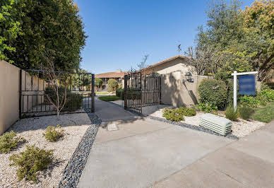 Apartment with pool 4