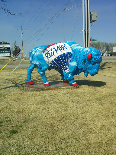 Blue Buffalo sculpture