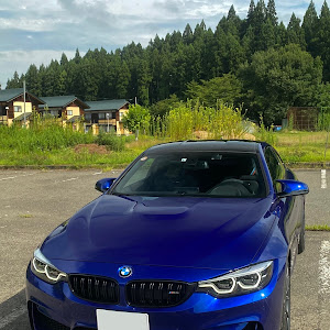 M4 クーペ F82