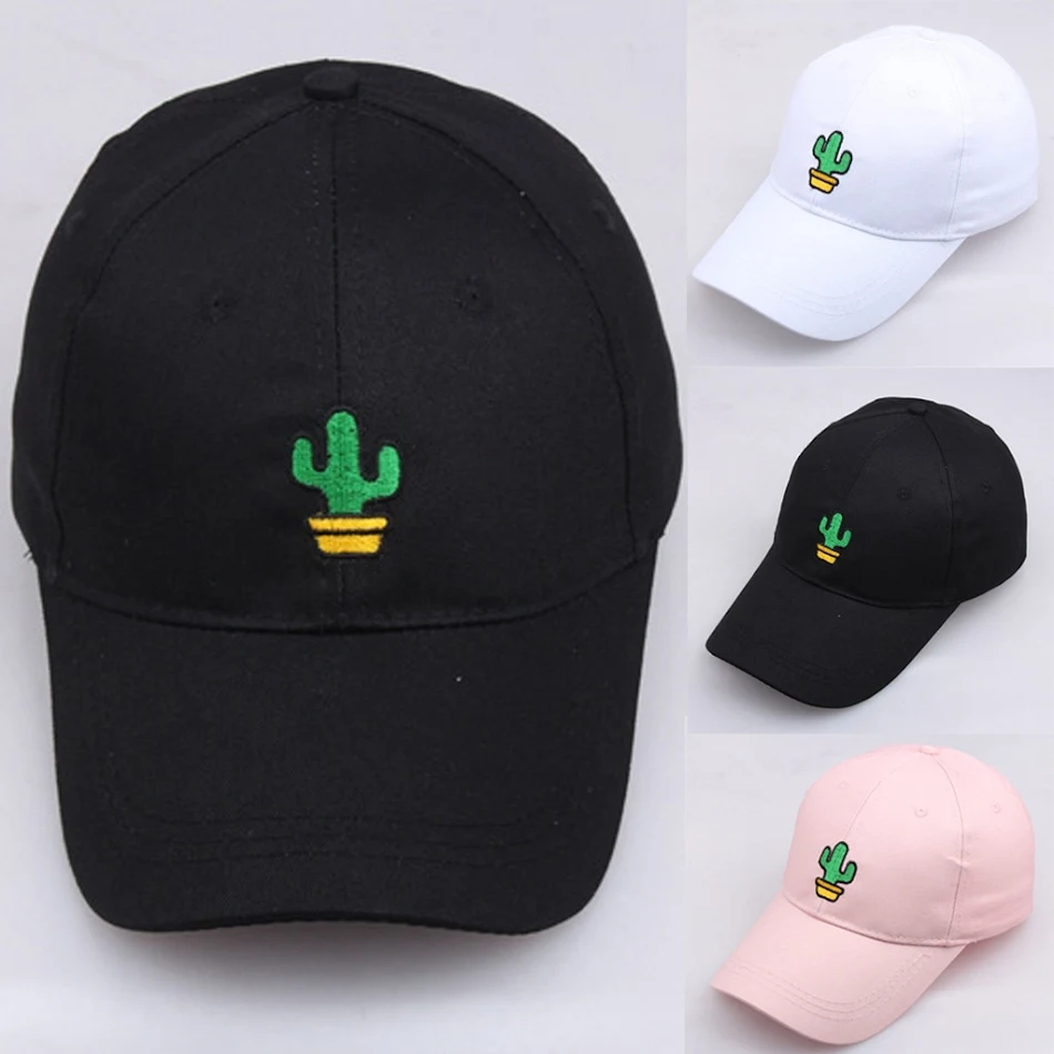 Cactus geborduurde baseball cap, ideaal om je in stijl te beschermen tegen de zon en een natuurlijk tintje aan je dagelijkse look toe te voegen.