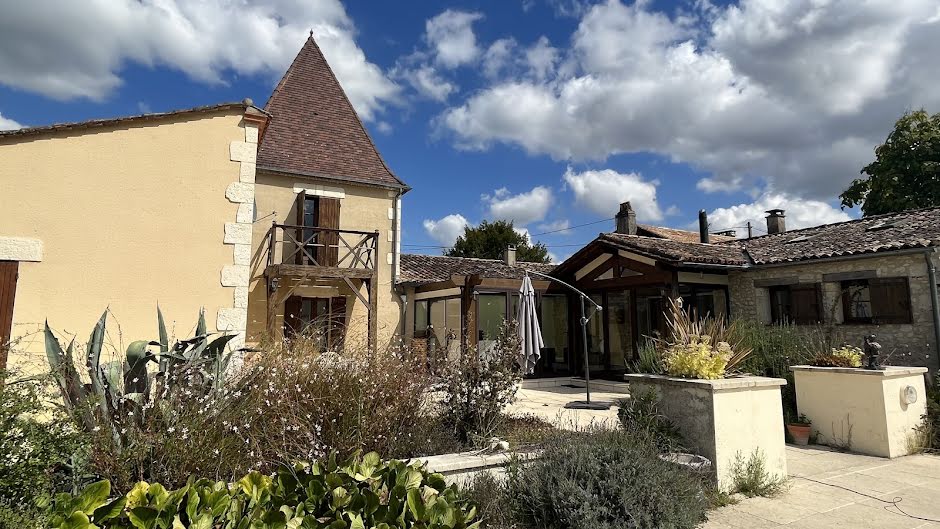 Vente maison 23 pièces 476.65 m² à Monestier (24240), 693 000 €