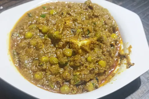 Paneer Matar