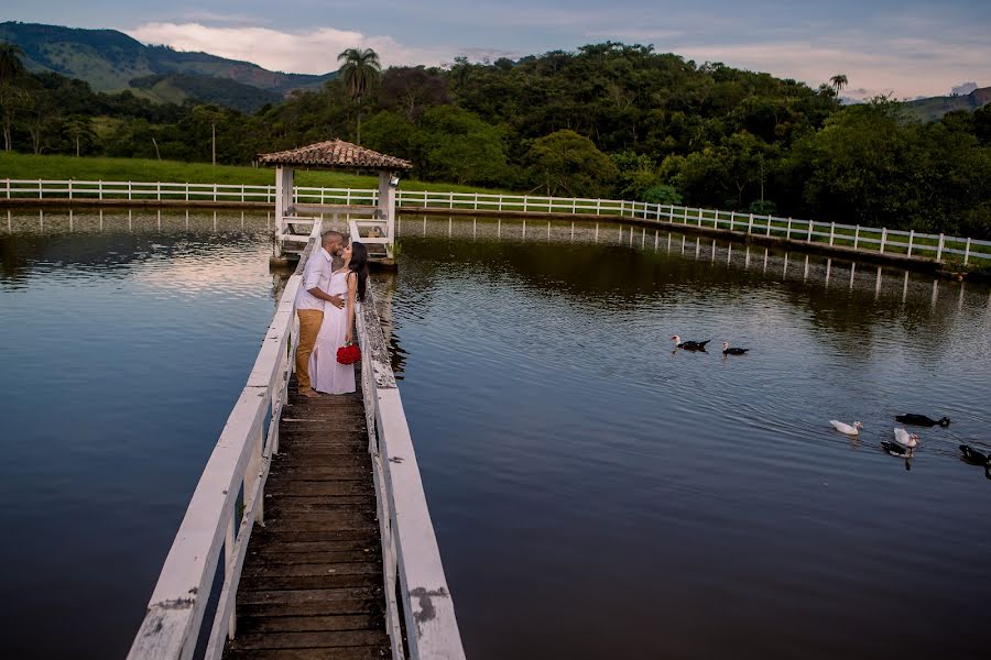 Wedding photographer Niemar Silva (niemarsilva). Photo of 20 April 2019