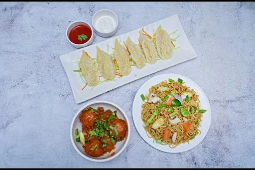 Veg Noodles + Veg Manchurian + Veg Momos