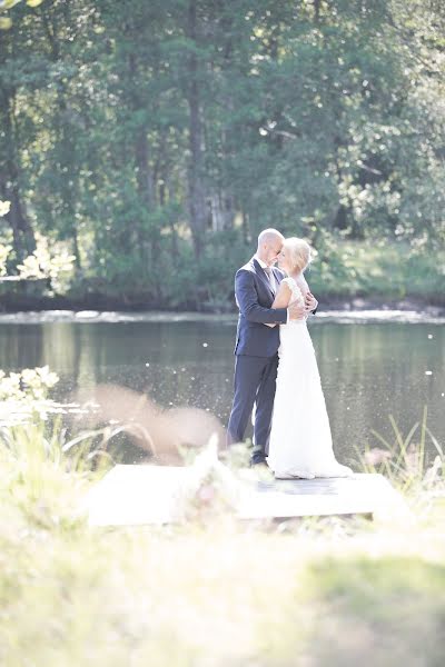 Photographe de mariage Sasha Motekalemi (motekalemi). Photo du 30 mars 2019