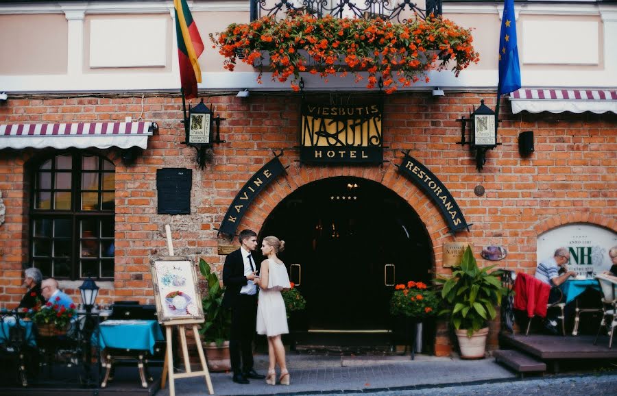 Fotografo di matrimoni Yuliya Normantas (julianormantas). Foto del 26 novembre 2014