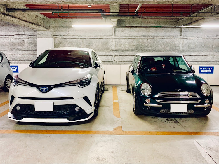 BMW ミニのC-HR・トヨタ・勝手にコラボに関するカスタム事例の投稿画像1枚目