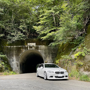 523i Touring M-Sport