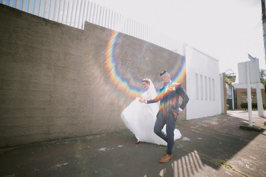 Fotógrafo de casamento Gary Salova (garysalova). Foto de 27 de fevereiro 2020