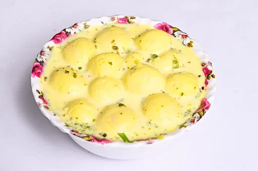 Anguri Rasmalai