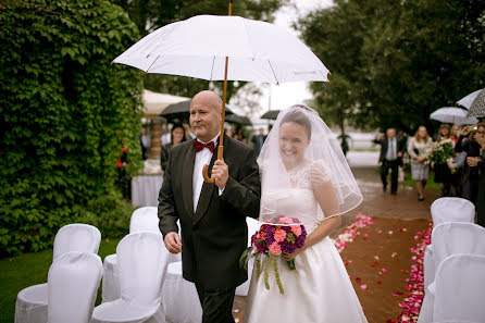 Fotógrafo de bodas Oleg Galinich (galynych). Foto del 9 de julio 2015