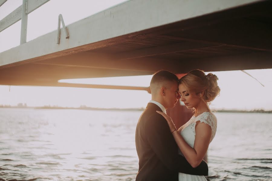 Fotógrafo de casamento Ira Zasypkina (zasypkira). Foto de 16 de janeiro 2017