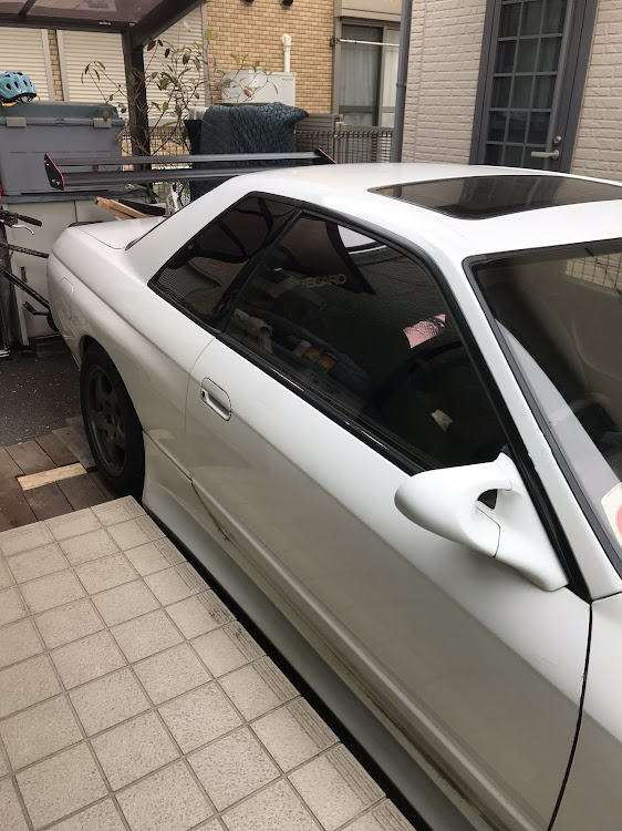 スカイラインの車庫入れ・クイックリリースボス・モモステアリング・ニスモステアリングに関するカスタム事例の投稿画像4枚目