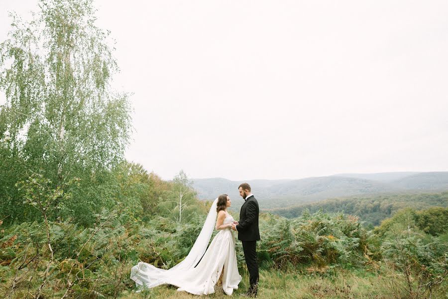 Fotografo di matrimoni Liliana Arseneva (arsenyevaliliana). Foto del 11 ottobre 2022