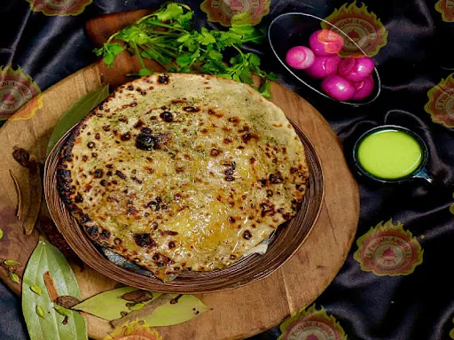 Aloo Onion Kulcha