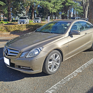 Eクラス クーペ C207