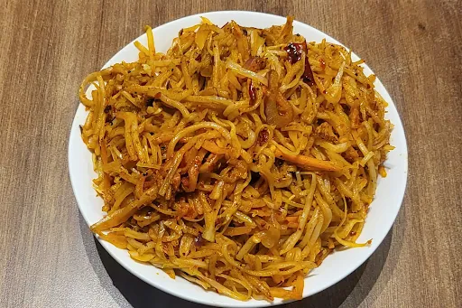 Schezwan Veg Noodles