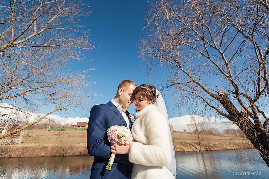 Hochzeitsfotograf Aleksandr Kovylyaev (arekusan). Foto vom 3. Juni 2015