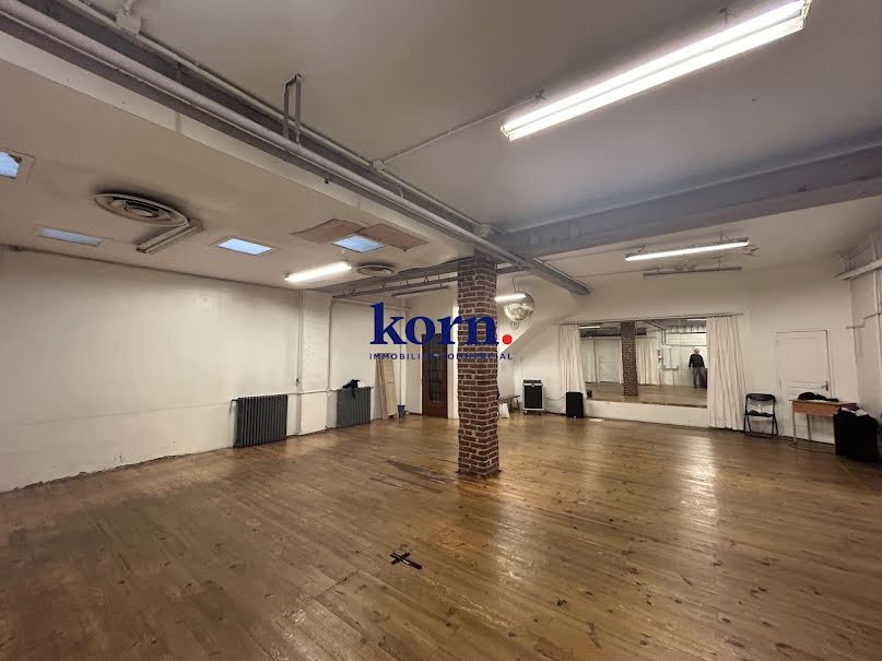 Location  locaux professionnels  135 m² à Paris 20ème (75020), 3 500 €