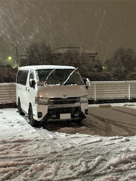 ハイエースバンの車男さんが投稿したカスタム事例の投稿画像1枚目