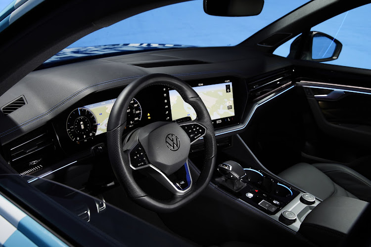 The large and luxurious driver-orientated cockpit gains wireless smartphone connectivity, and the volume buttons return to analogue guise. Picture: SUPPLIED