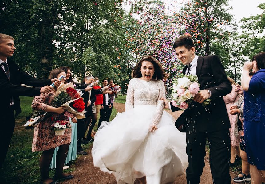 Fotografer pernikahan Tanya Karaisaeva (tanikaraisaeva). Foto tanggal 22 Juni 2018