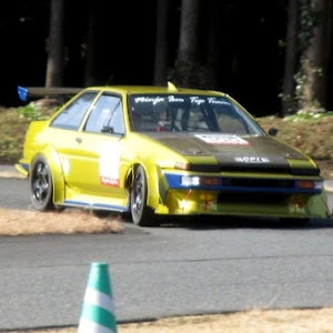 スプリンタートレノ AE85